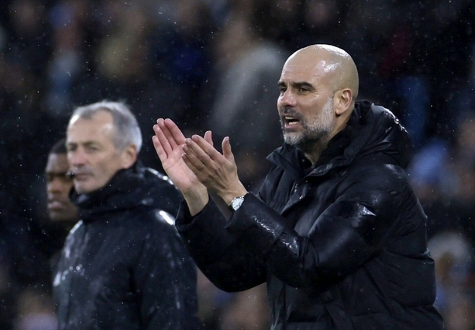 包含足总杯转会期走向成谜；摩纳哥再遭质疑；态度坚定；球探报告显示潜力的词条